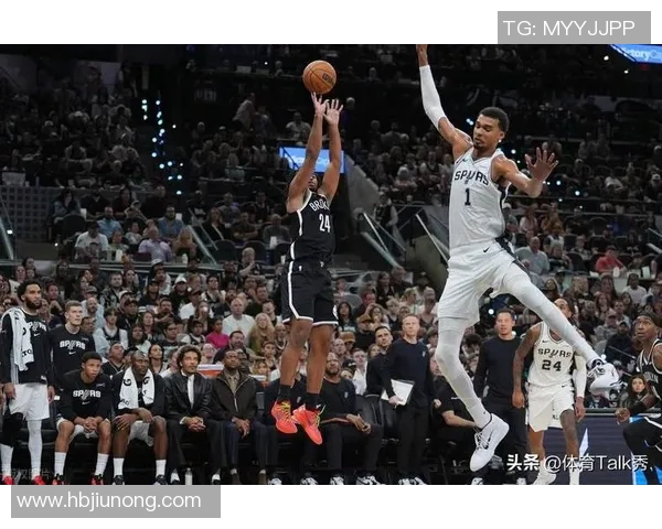 马刺队瓦塞尔表现出色助力球队大胜猛龙迎来三连胜